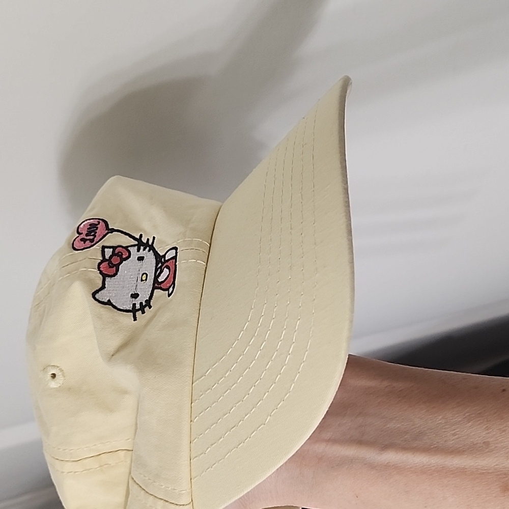 HELLO KITTY BASEBALL HAT